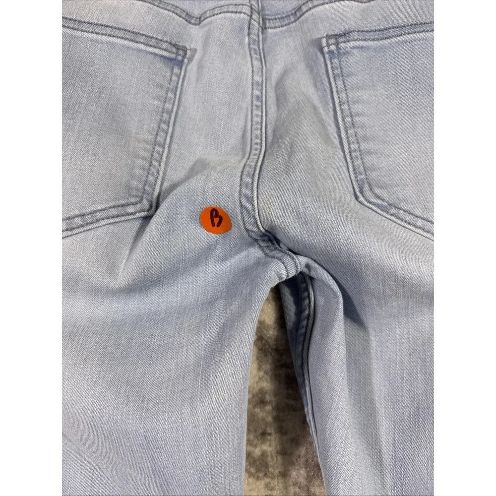 Mugsy Jeans doesn fit